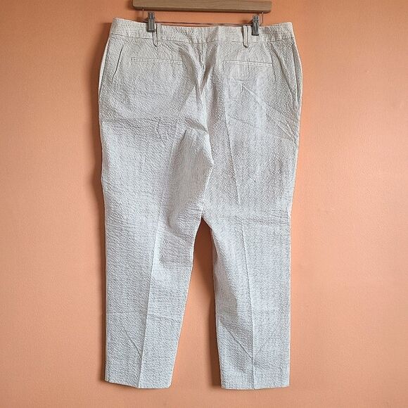 Charter Club Tummy Slimming Seersucker Pants – 16P - Picture 2 of 9